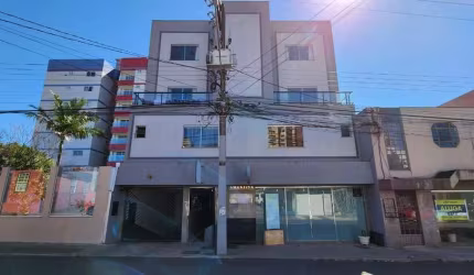 Apartamento para Locação em Guarapuava, Centro, 2 dormitórios, 1 suíte, 1 banheiro, 1 vaga