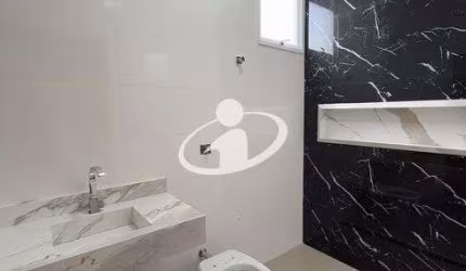 Casa com 3 quartos à venda no Conjunto Segismundo Pereira, Uberlândia , 90 m2 por R$ 470.000