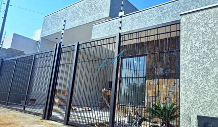 Casa à venda em Maringá, Jardim Oriental, com 3 quartos, com 120 m²
