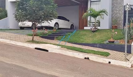 Casa à venda em Maringá, Parque Industrial, com 3 quartos, com 192 m², Residencial Hayashi