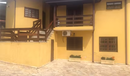 Sobrado com 5 quartos à venda em Vista Alegre - SP