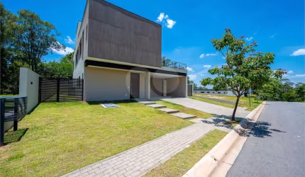 Condomínio com 4 quartos à venda em Santa Cândida - SP