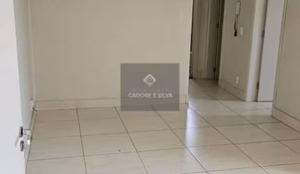 Apartamento à venda no Chácaras Tubalina com 2/4 com armários Planejados