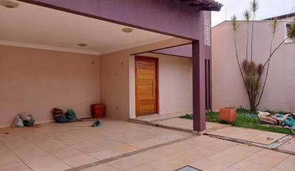 Casa com 5 dormitórios à venda, 289 m² por R$ 1.300.000,00 - Jardim do Lago - Uberaba/MG