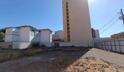 Terreno para alugar, 1654 m² por R$ 7.129,84/mês - São Benedito - Uberaba/MG