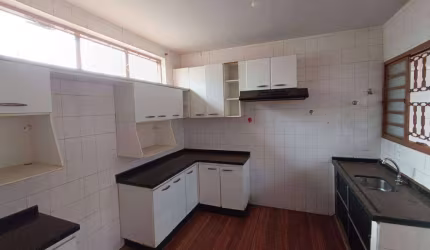 Casa com 2 dormitórios à venda, 158 m² por R$ 220.000,00 - Nossa Senhora da Abadia - Uberaba/MG