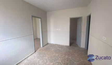 Casa com 3 dormitórios para alugar, 109 m² por R$ 1.000,00/mês - Estados Unidos - Uberaba/MG