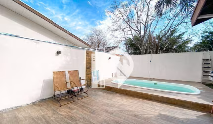 Casa com 3 dorm.175 m²  Altos de Santana II - Jacareí/SP