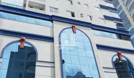 3 suÍtes frente avenida na rua 250, Meia Praia, Itapema - SC