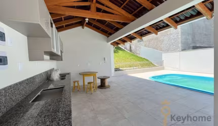 Casa com 2 quartos à venda em Água Verde, Blumenau , 144 m2 por R$ 550.000