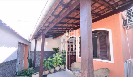Casa com 3 quartos à venda, 250 m² por R$ 890.000 - Barreto - Niterói/RJ