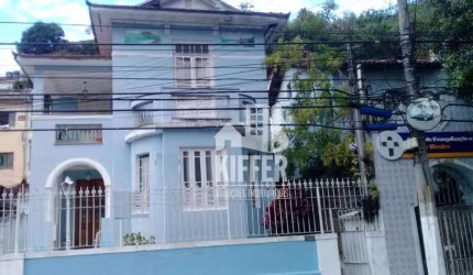 Casa com 6 quartos à venda, 450 m² por R$ 1.740.000 - Ingá - Niterói/RJ