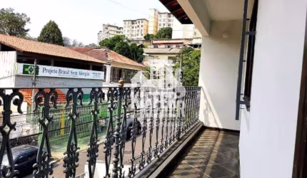 Casa com 2 dormitórios à venda no Fonseca