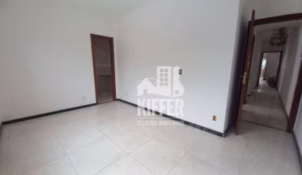 Casa com 4 quartos à venda, 250 m² por R$ 1.650.000 - Charitas - Niterói/RJ