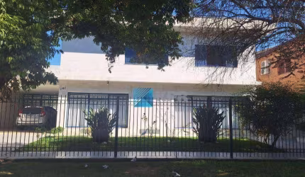 Casa à venda, 504 m² de terreno, piscina, no Jardim Apolo!