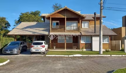 Casa em condomínio fechado com 3 quartos à venda na Estrada Cristóvão Machado de Campos, 2270, Vargem Grande, Florianópolis, 209 m2 por R$ 1.390.000