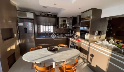 Apartamento com 4 quartos à venda na Rua Frei Caneca, 450, Agronômica, Florianópolis, 155 m2 por R$ 2.378.000