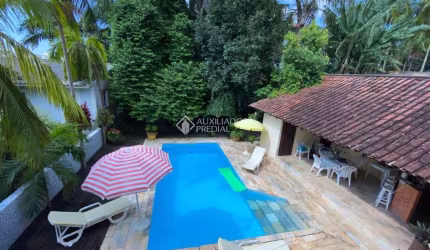 Casa com 3 quartos à venda na Rua João Carvalho, 223, Agronômica, Florianópolis, 163 m2 por R$ 3.100.000