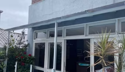 Casa com 4 quartos à venda na Rua Coronel Ivan Dentice Linhares, 178, Coqueiros, Florianópolis, 350 m2 por R$ 2.300.000