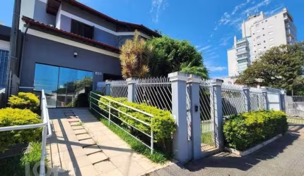 Casa com 4 quartos à venda na Rua Afonso Pena, 851, Estreito, Florianópolis, 278 m2 por R$ 2.000.000