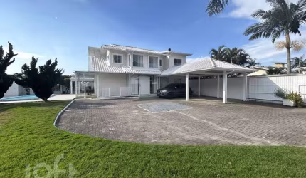Casa com 4 quartos à venda na Servidão Canto Sul, 174, Morro das Pedras, Florianópolis, 200 m2 por R$ 2.500.000