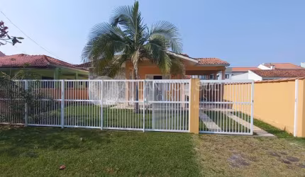 Casa a Venda no Balneário Atami a 220 metros do mar, PONTAL DO PARANA - PR