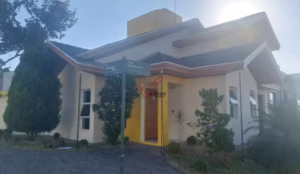 Oportunidade - Casa Sobrado em Condomínio - Condomínio Terras do Vale - 3 Dormit