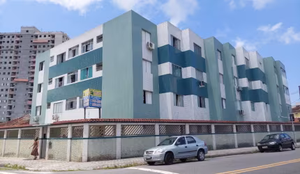 Apartamento 1⁰ andar (precisando reforma geral)