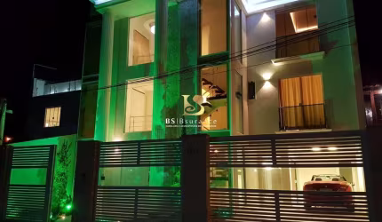 Casa com 4 quartos à venda na Rua Edma Rodrigues Valadão, 510, Camboinhas, Niterói por R$ 5.500.000