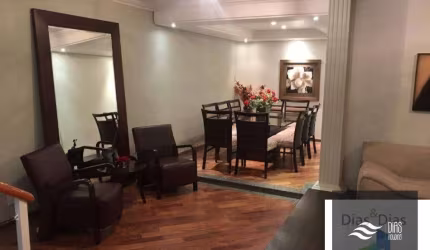 Sobrado em condominio alto padrão