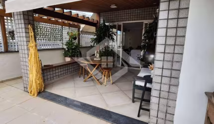 Cobertura de 3 Quartos para Venda em Copacabana com 180 m²