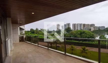 Apartamento de Alto Padrão no Park Palace, Barra da Tijuca - 200m², 4 Quart