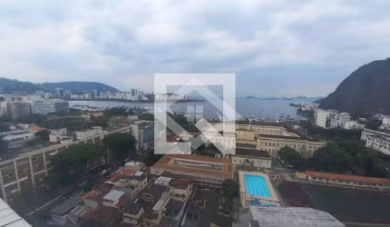 Apartamento espaçoso com 3 quartos (1 suíte) à venda em Botafogo, RJ