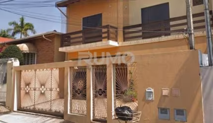 Casa com 4 quartos à venda na Rua Panamá, 150, Jardim Nova Europa, Campinas, 201 m2 por R$ 850.000