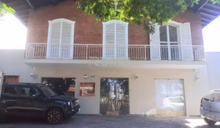 Casa comercial para alugar na Rua Odila Maia Rocha Brito, 28, Nova Campinas, Campinas, 359 m2 por R$ 12.000