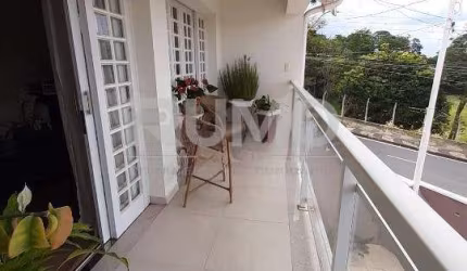 Casa com 4 quartos à venda na Rua Alvarito Muller, 101, Jardim Nova Europa, Campinas, 190 m2 por R$ 980.000