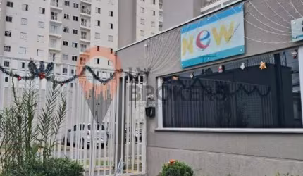 Apartamento à venda em Poá-SP, bairro Água Vermelha: 2 quartos, 2 salas, 1 banheiro, 1 vaga - 52,00 m² de área!