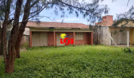 Casa  à venda em Imbé em Laje - Imperdível!