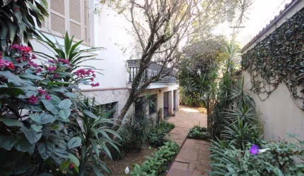 Sobrado com 4 quartos à venda em Sumaré - SP