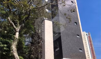 Apartamento com 1 quartos à venda ou para locação em Vila Regente Feijó - SP