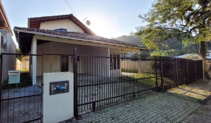 Casa para toda a família com 4 Quartos