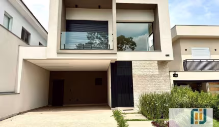 Casa à venda no Residencial New Ville, Alphaville