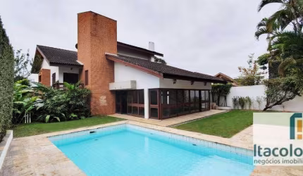 Casa à venda no Residencial Alphaville 01