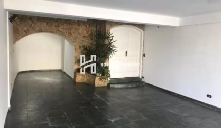 ÓTIMA CASA 3 QUARTOS, 3 SUITES, 3 VAGAS