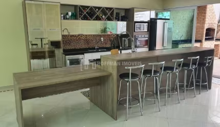 Casa com 4 dormitórios no Bairro Olímpico