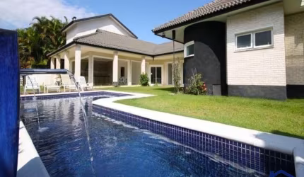 Casa Para Locacao Semi Mobiliada de 1235m² , 4 Dormitorios, 4 Suites, 8 Vagas No Residencial Zero, Alphaville - Barueri, Sp