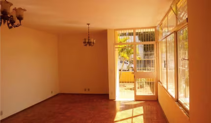 Casa com 3 dormitórios à venda, 180 m² por R$ 1.170.000,00 - Anhangabaú - Jundiaí/SP