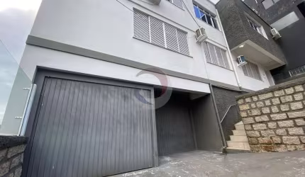 Casa com 3 quartos para alugar na Hoepeck, 63, Centro, Florianópolis por R$ 8.500