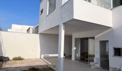 CASA EM CONDOMINIO FECHADO NO BAIRRO DO ARAÇAGY