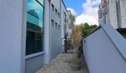 SALA COMERCIAL no CENTRO com 0 quartos para LOCAÇÃO, 90 m²